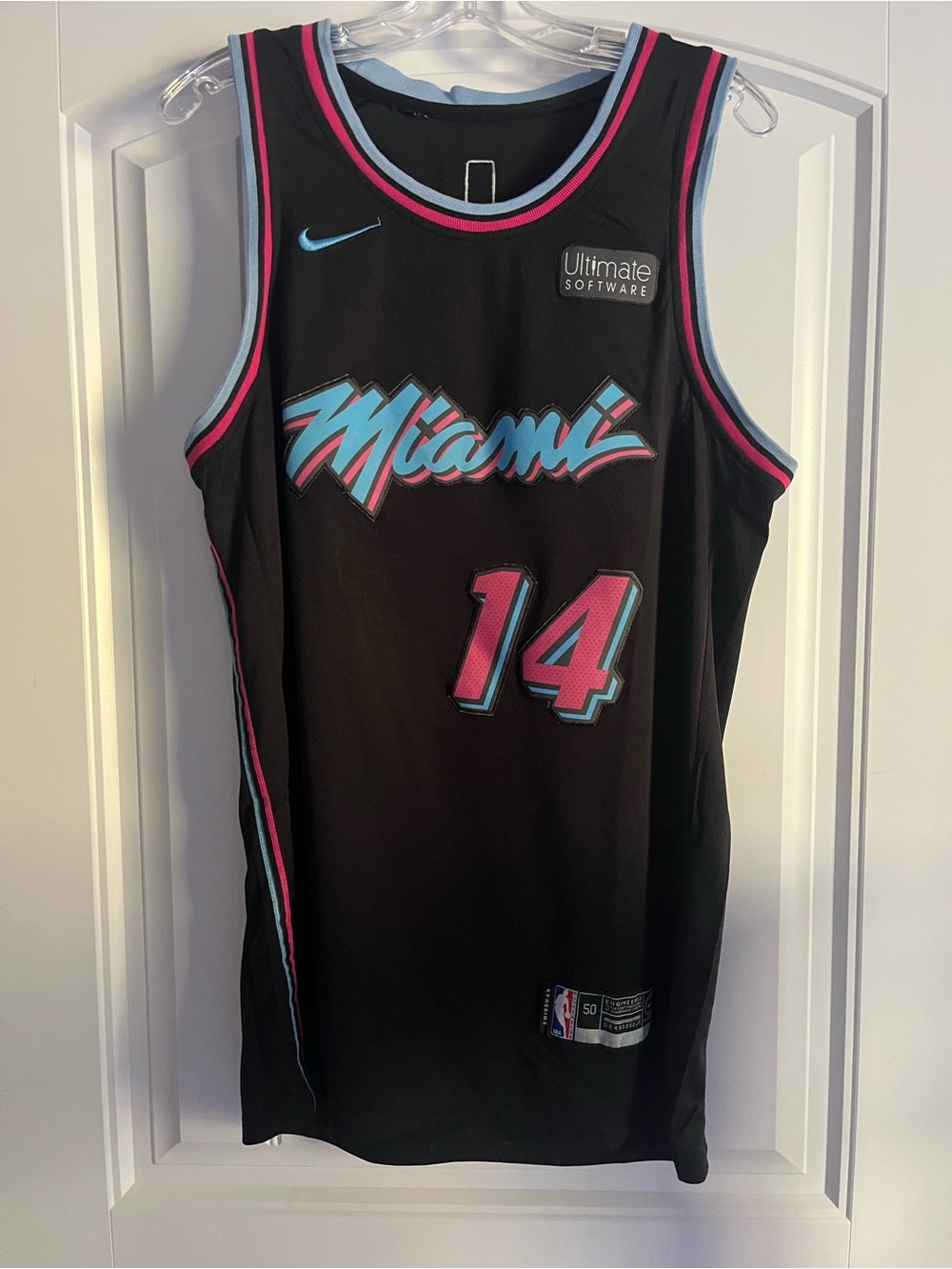 Nike Miami Heat basketball jersey size 50, #14 Tyler Herro